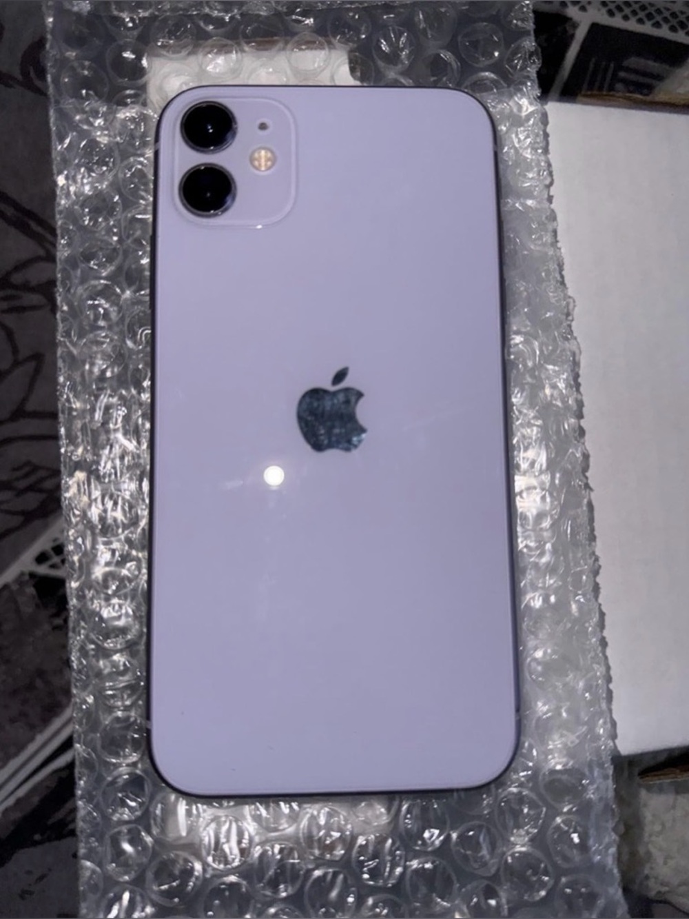 Apple iPhone 11 Purple with box